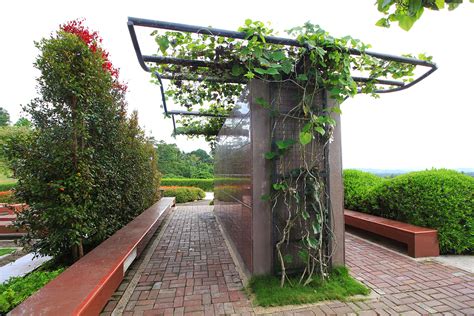 columbarium in tagalog|KOLUMBARYO: Tagalog.